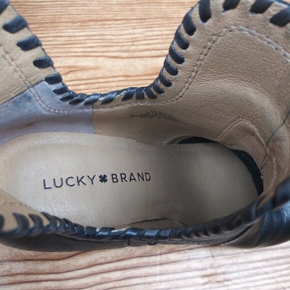 Lucky Brand Women's Sivya Leather Block Heel Fashion Ankle Boots Shoes size 6.5M - Picture 10 of 11